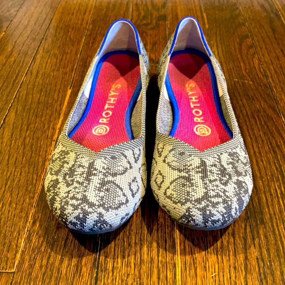 Women’s snake print Rothy’s